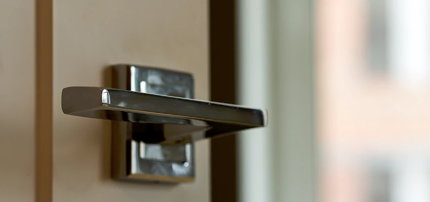 Door Lever Knob Repair in Hollister, California