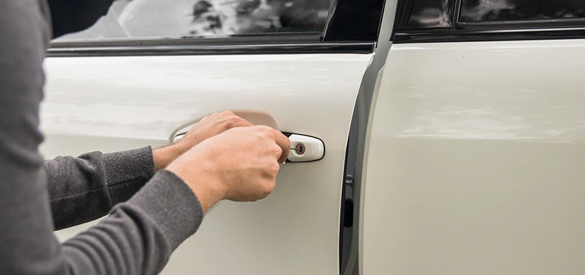 Unlock Car Door Service in Hollister, CA